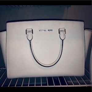 Authentic Micheal Kors Selma
